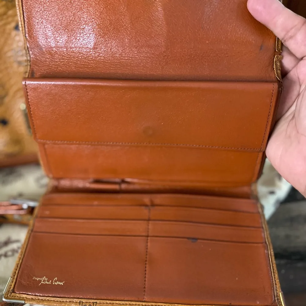 Authentic Vintage MCM Bag/Crossbody w/Clutch Wallet & Dust Bag - Image 12