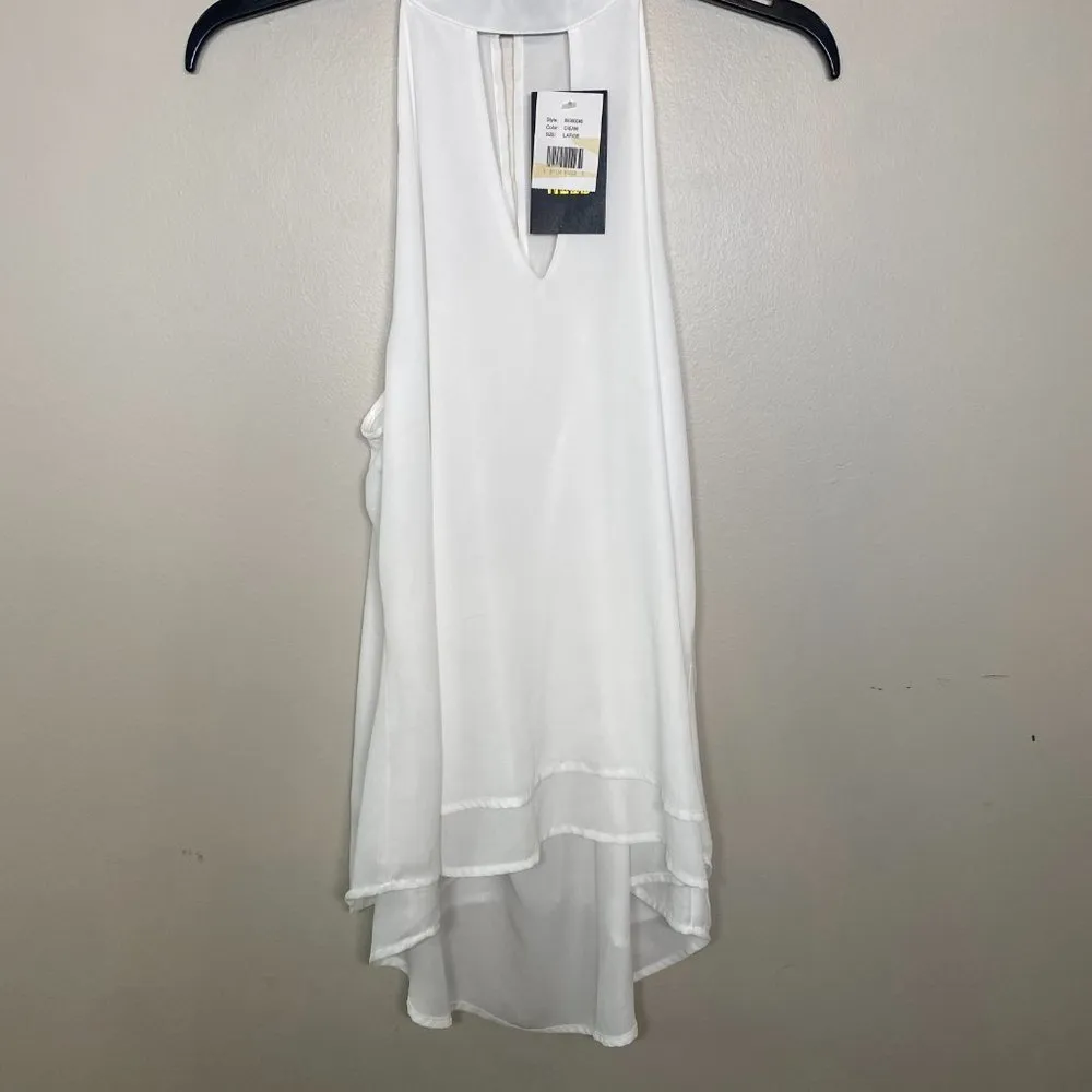 NWT Want and Need White Sleeveless Blouse - Image 4