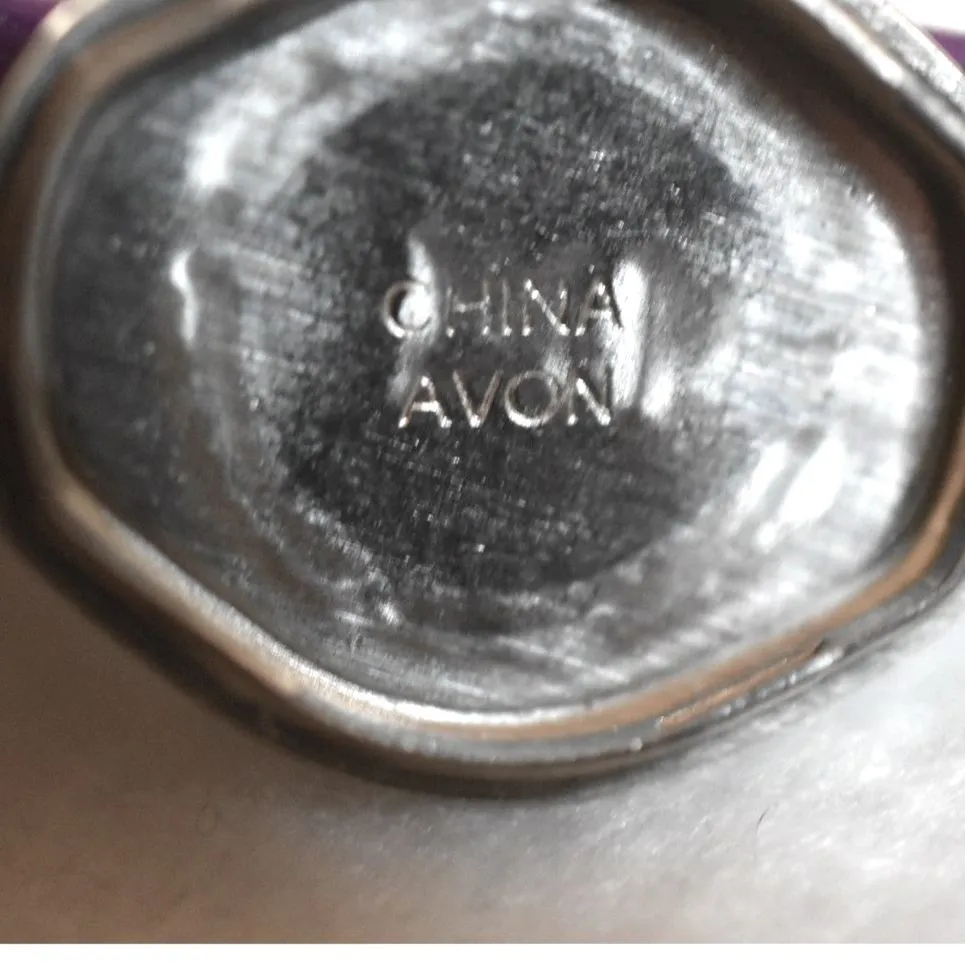 Avon Diamond Accent Mother of Pearl Face Purple Leather Band New Battery Watch - Image 3