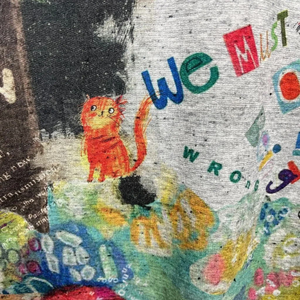 Inoah Top Womens‎ Large Gray Knit Art to Wear Cat Lady Short Sleeve Graphic L - Image 5