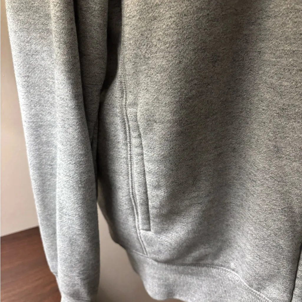 Uniqlo Gray Teddy Jacket with Cream Sherpa Lining Size L - Image 7