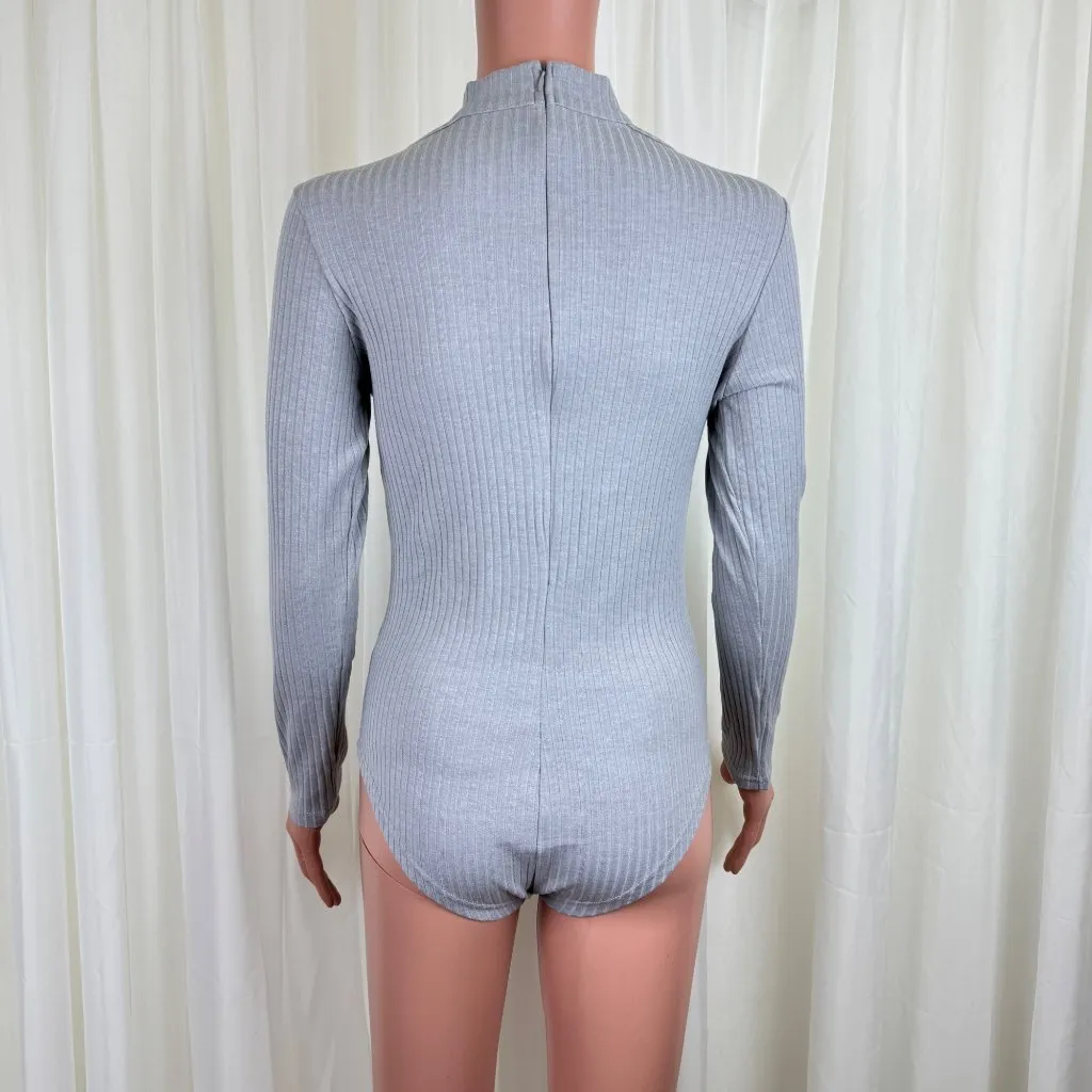 Women's Long Sleeve Deep V - Image 4