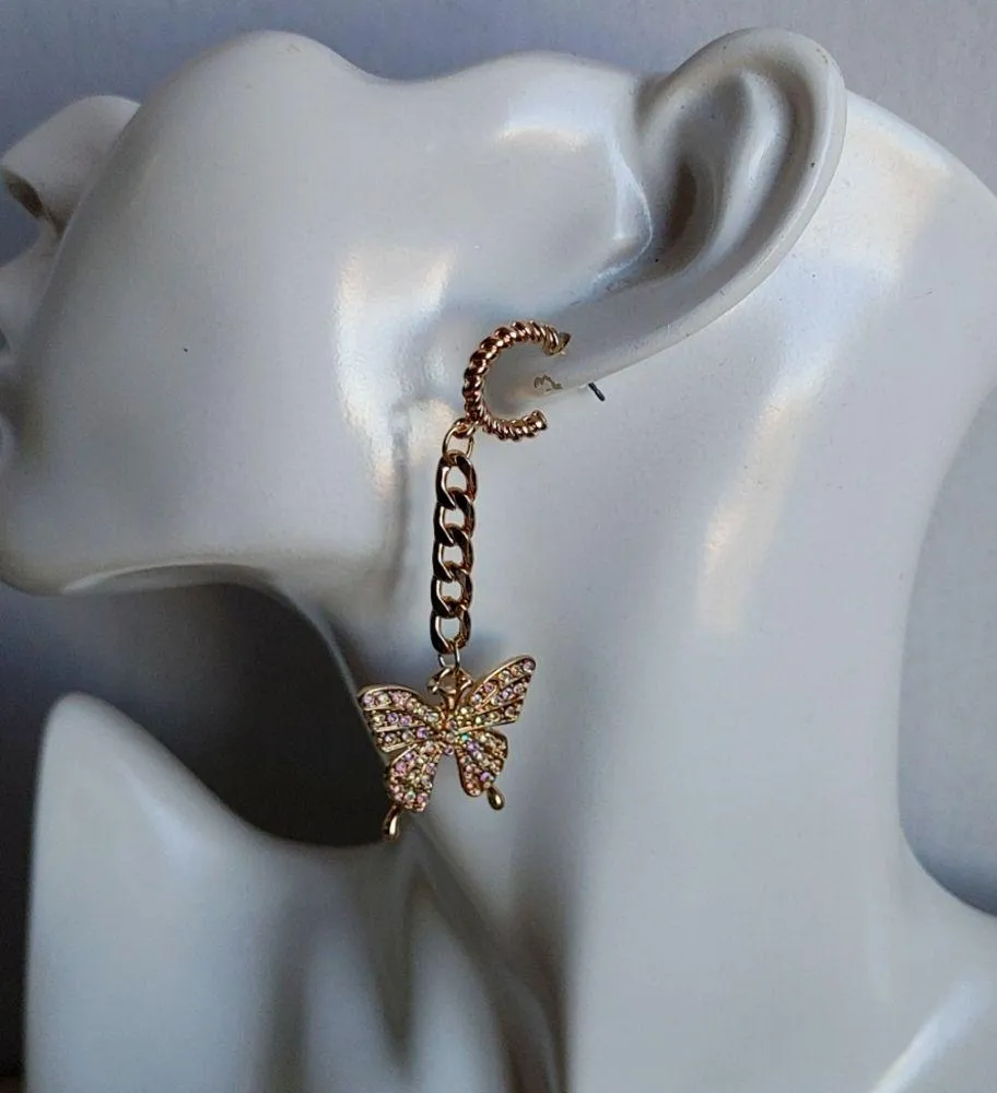 2 Gold Chain w Butterfly Necklace & Earrings Set - Image 4