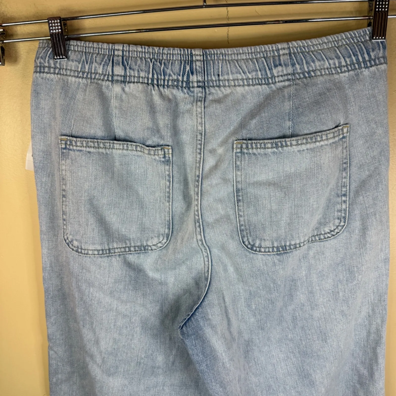 NWT GAP Denim High Rise Wide Leg Cropped Pants Light Wash Size Medium Grunge - Image 6