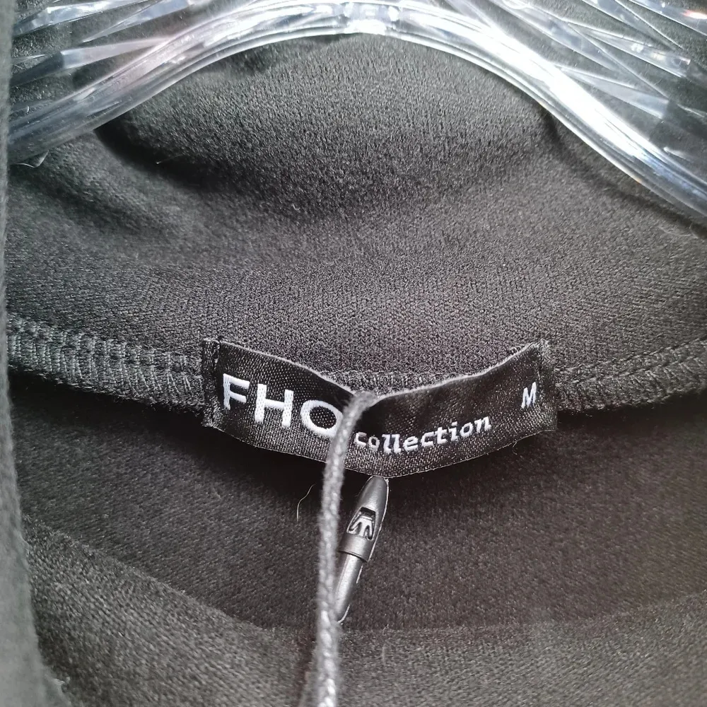 FHQ long sleeve turtle neck dress with slit on the side NWT Black Size M - Image 7