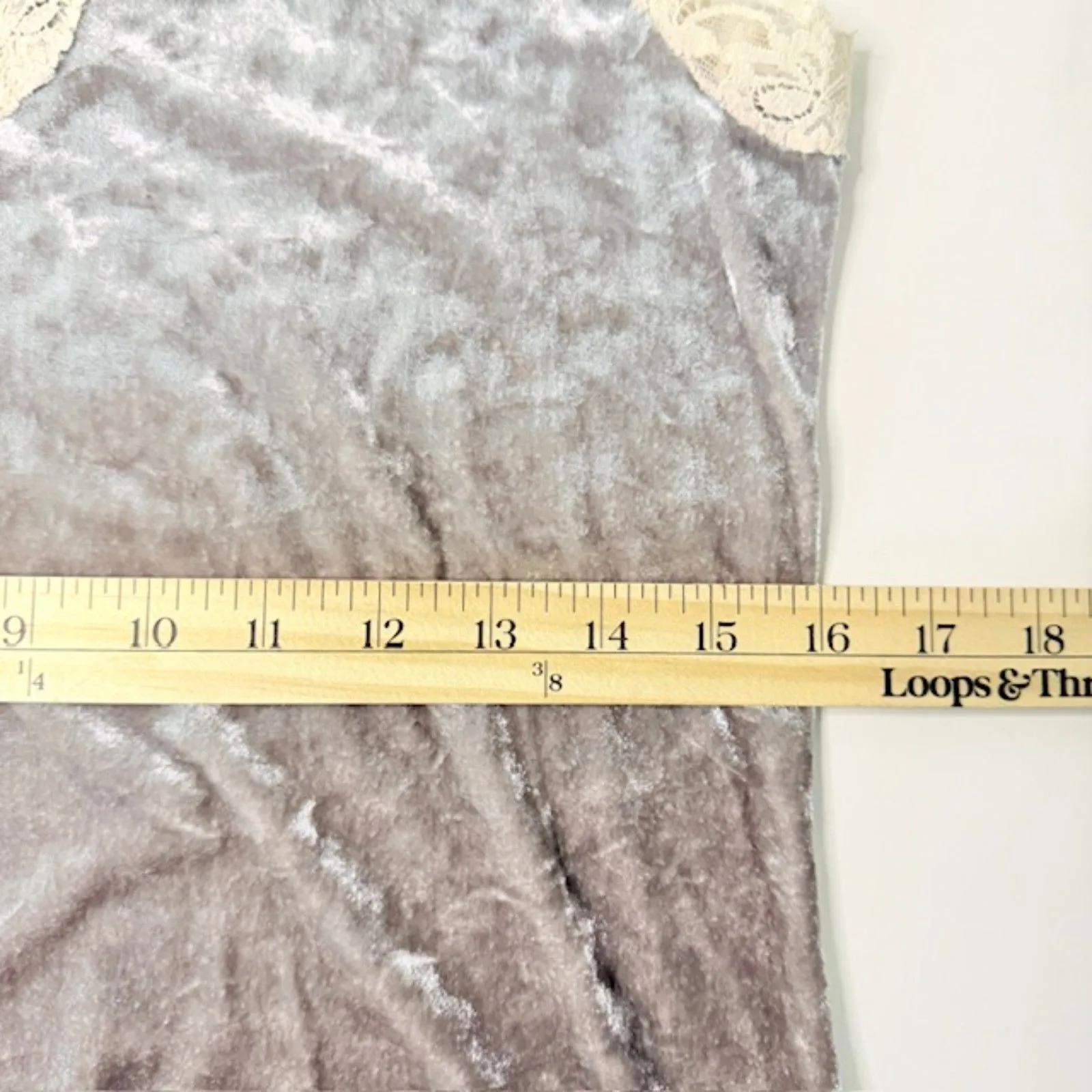 VTG Banana Republic Y2K Gray Velour Lace Stretchy Stylish Sleeveless Tank Top L - Image 8