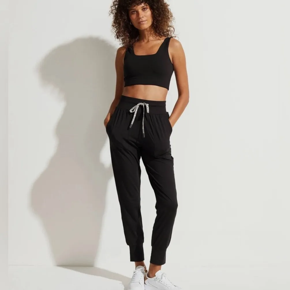 Varley Small Parkhurst Joggers Black - Image 3