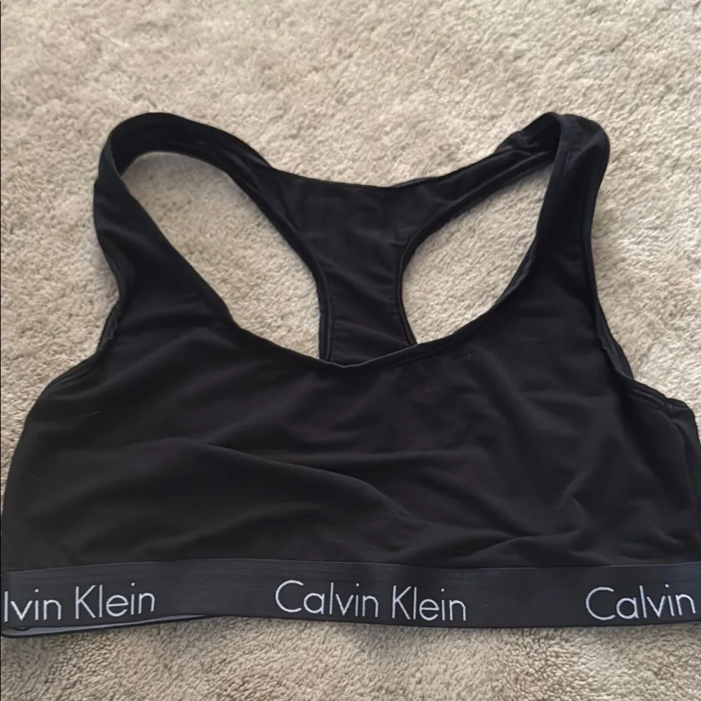 Calvin Klein Black and Multicolor Sports Bra Set - Image 2