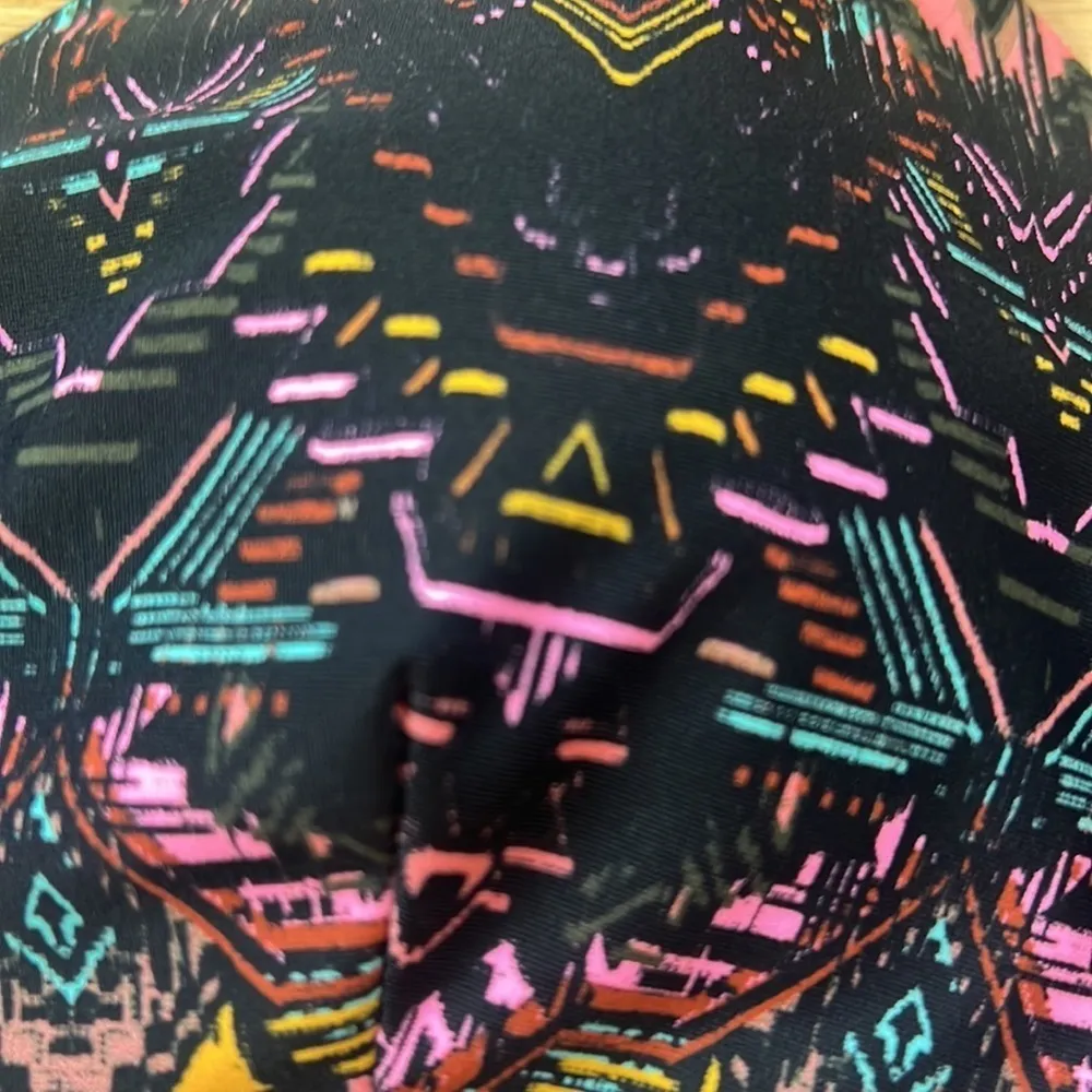 No Boundaries Tribal Bikini Top - NWT Mix & Match Separates Swimwear Juniors XL - Image 2