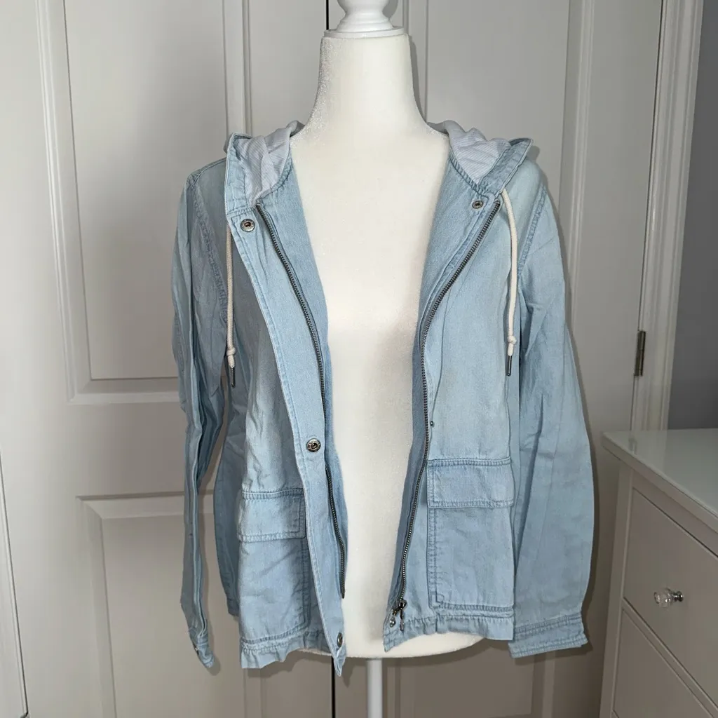 Cotton On Light Blue Denim Jacket - Image 4
