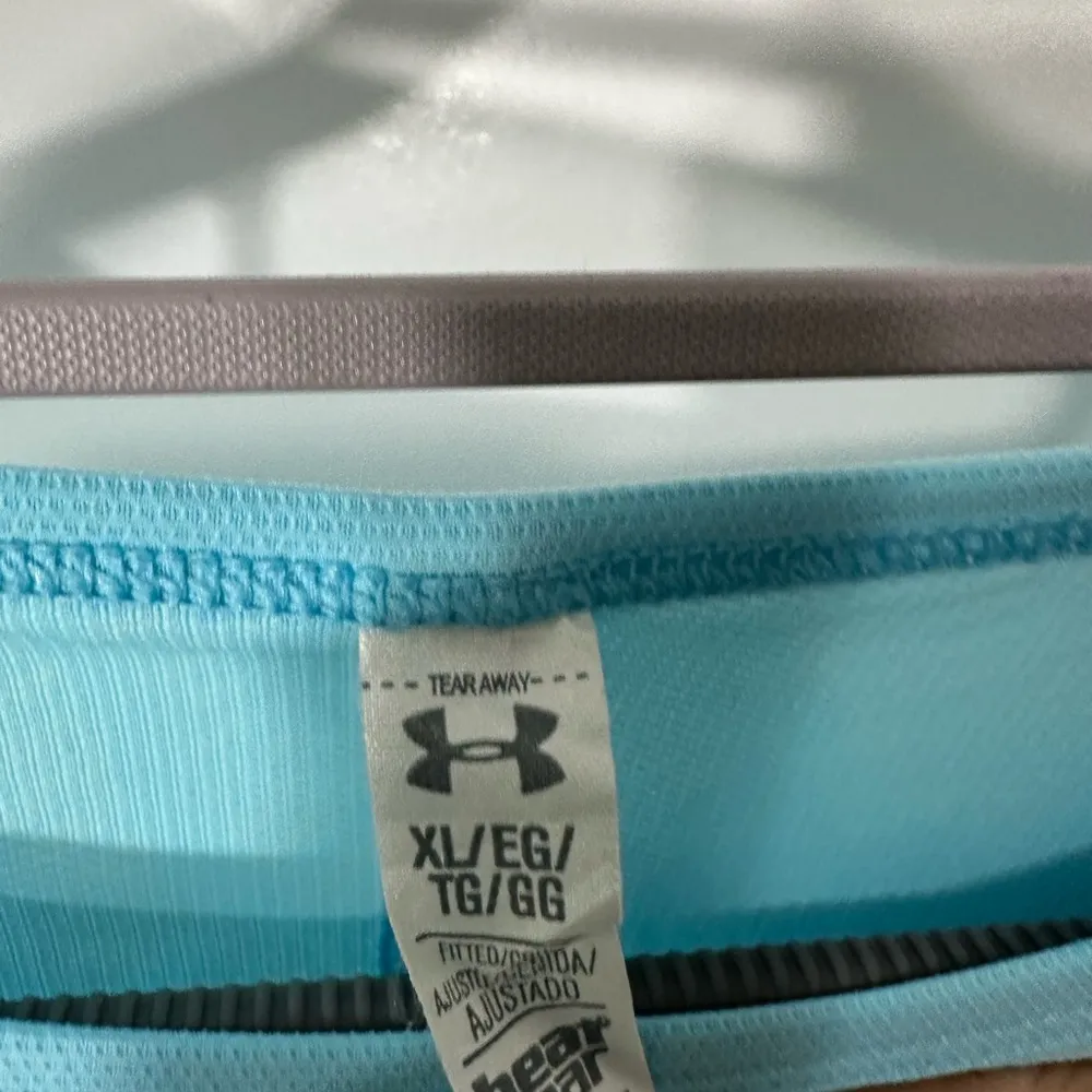 Under Armour Nylon  Sky Blue Shirt Size XL - Image 4