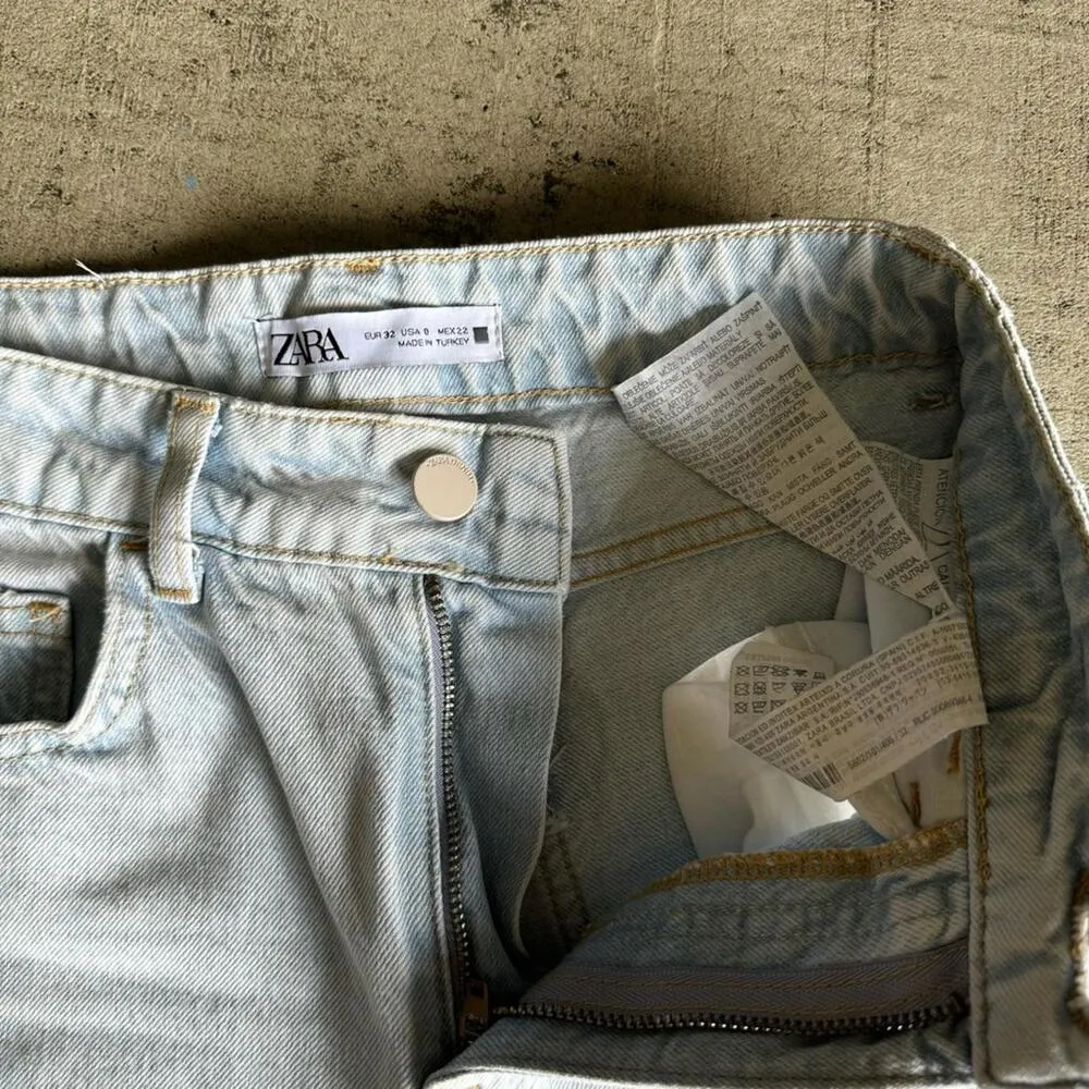 Zara women’s straight leg jeans, mid waist - Image 5