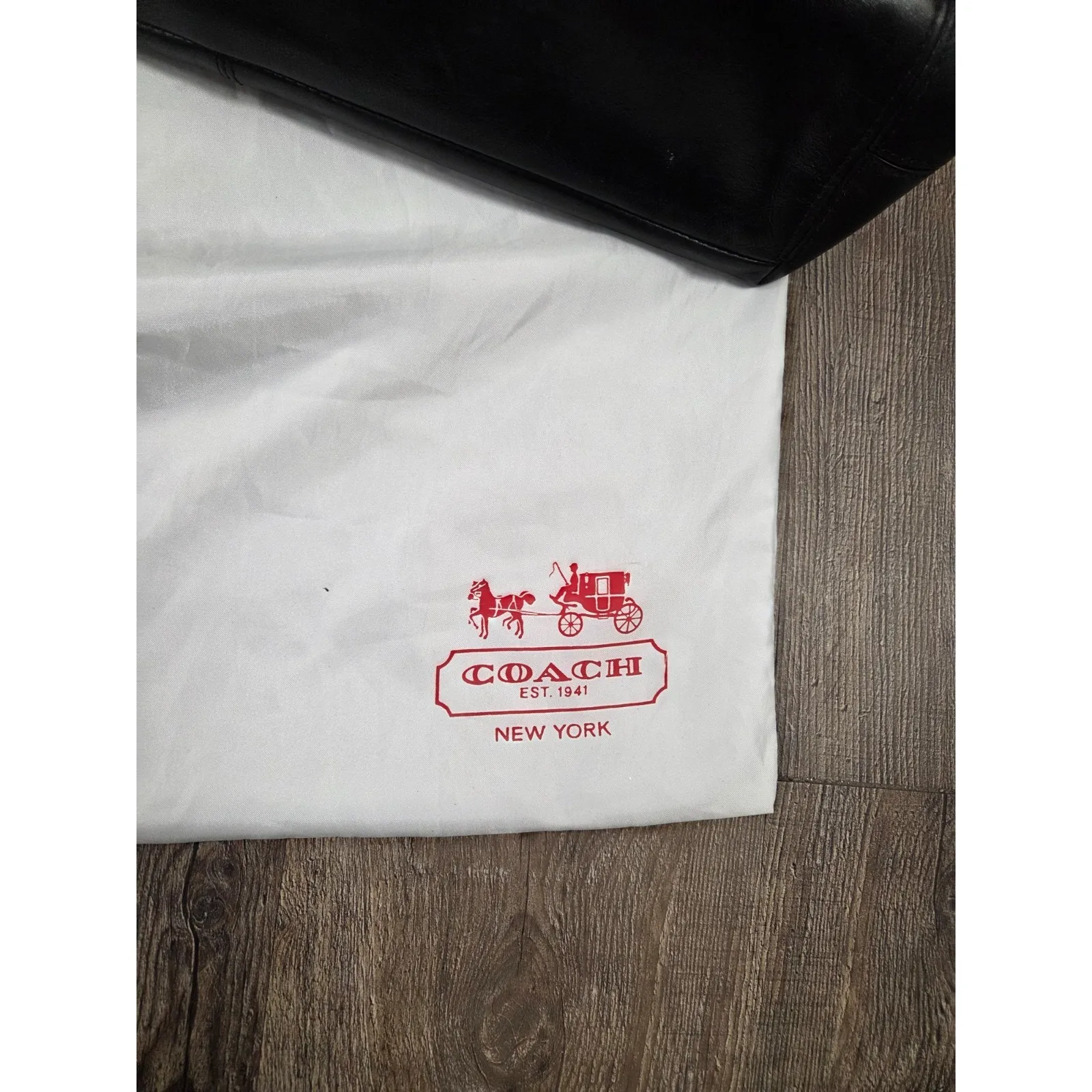 Coach Large Black Leather Tote Handbag Purse F33714 Large with Dust Bag Storage - Image 2