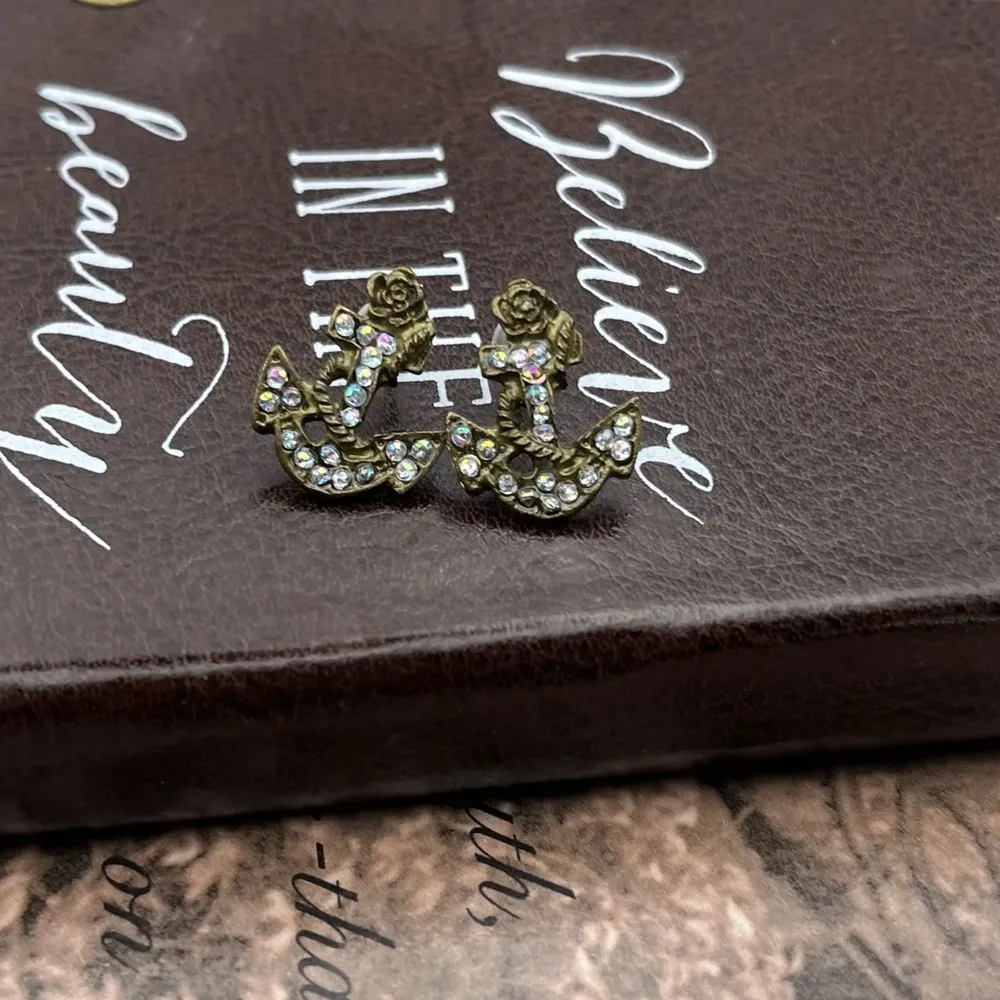 Antique Brass Anchor Rhinestone Stud Earrings Sailor Tan - Image 3