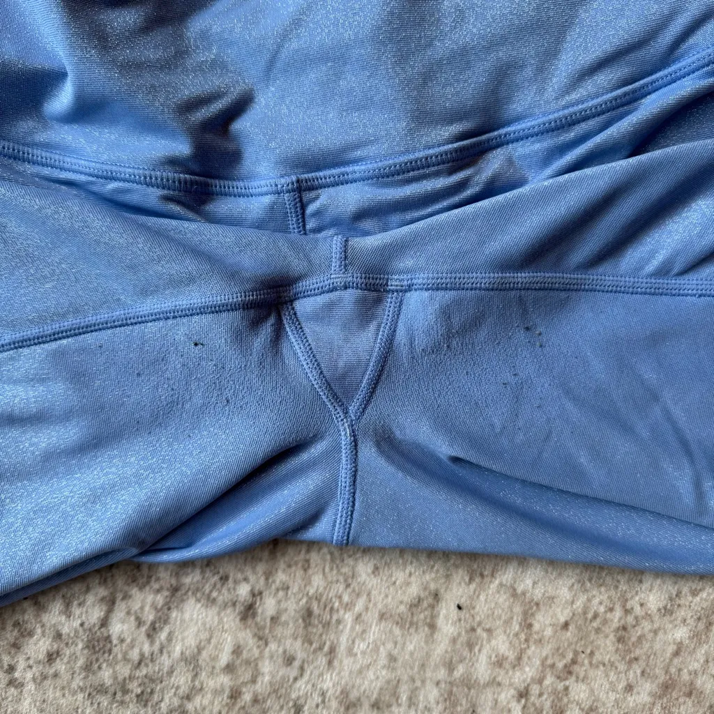 Alo Yoga Biker Shorts High Waist Blue Sparkle size Large - Image 7