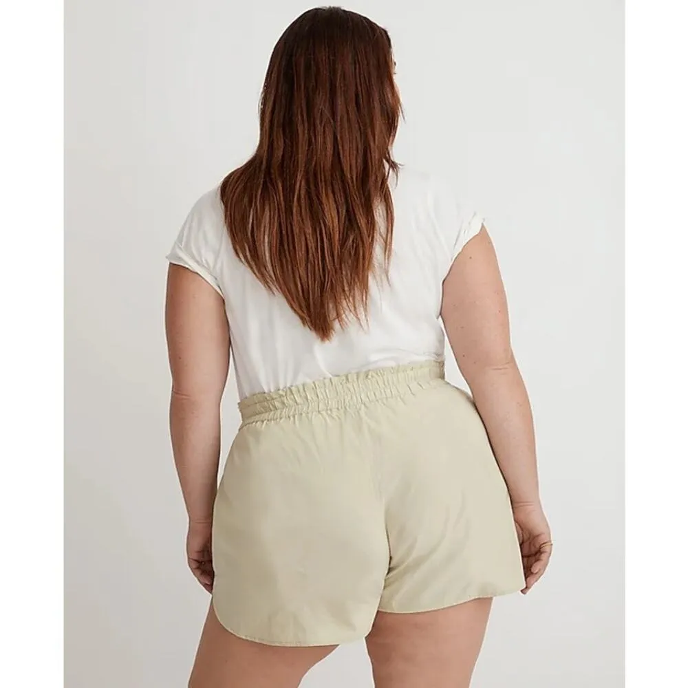 Madewell Plus Pull-On Light Green Athletic Casual Shorts Size 2X - Image 3