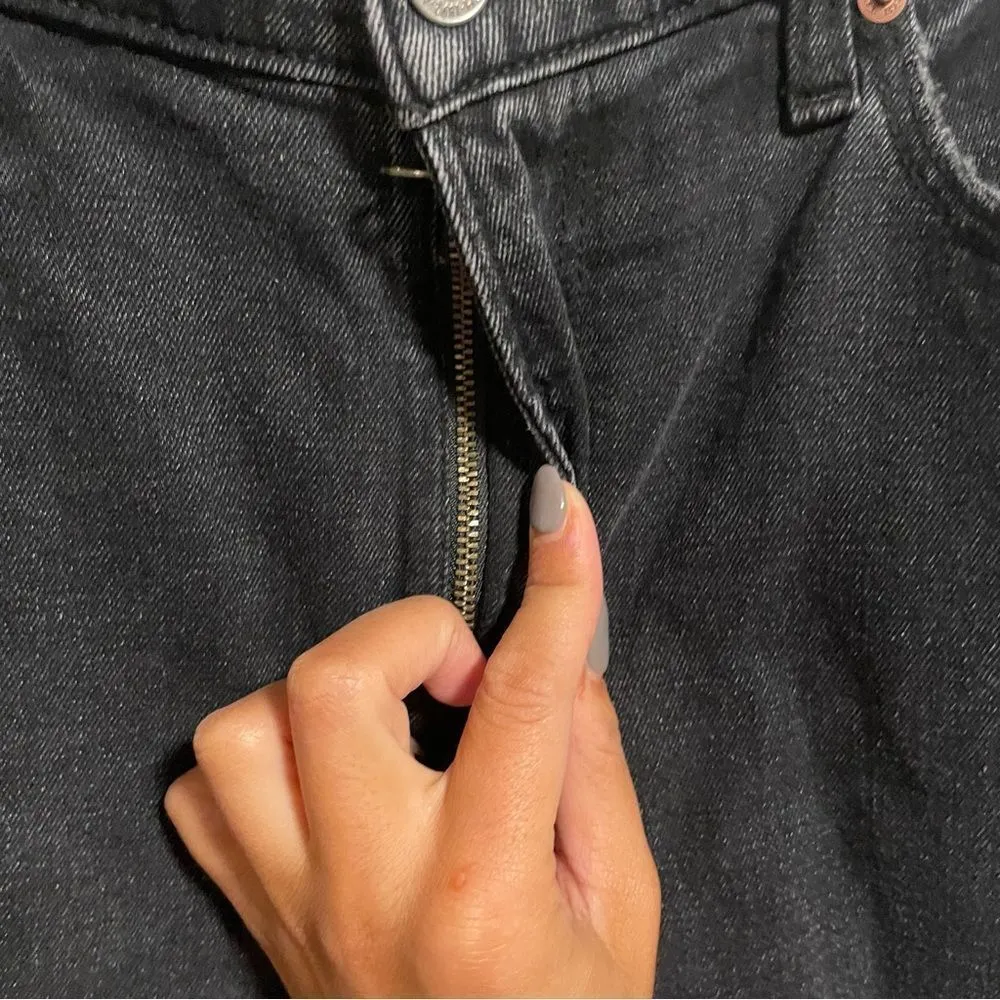 Abercrombie Curve Love Ultra High Rise Ankle Straight Jeans Black Size 28 - Image 6