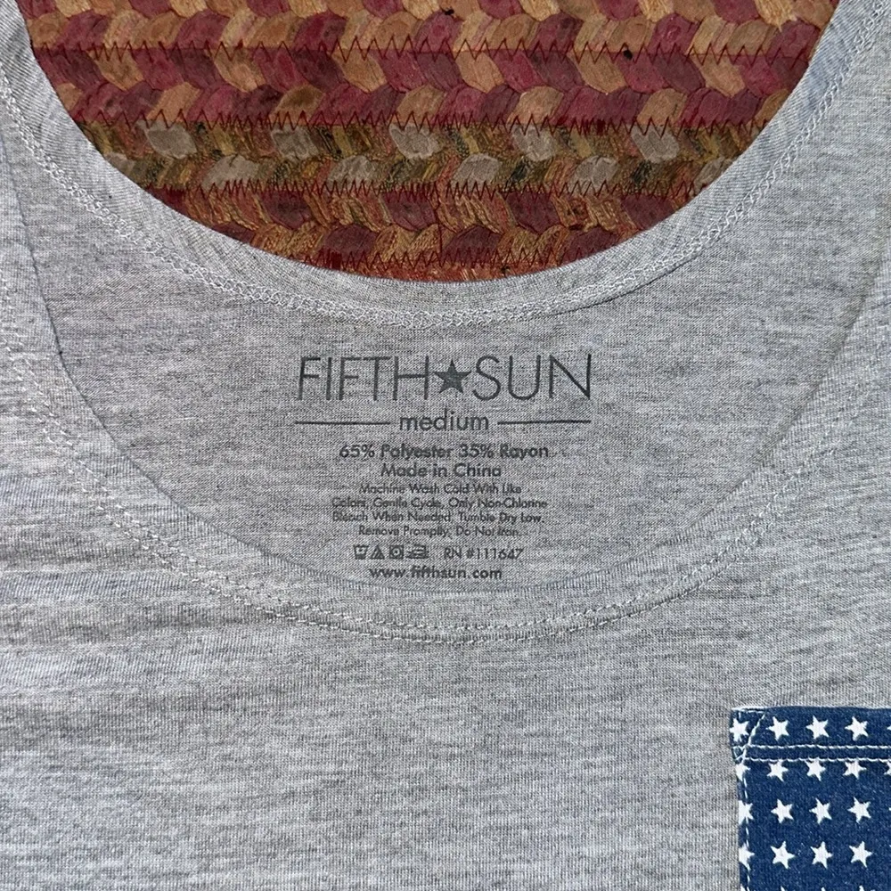 FIFTH SUN GREY AMERICAN FLAG POCKET TANK - Image 2