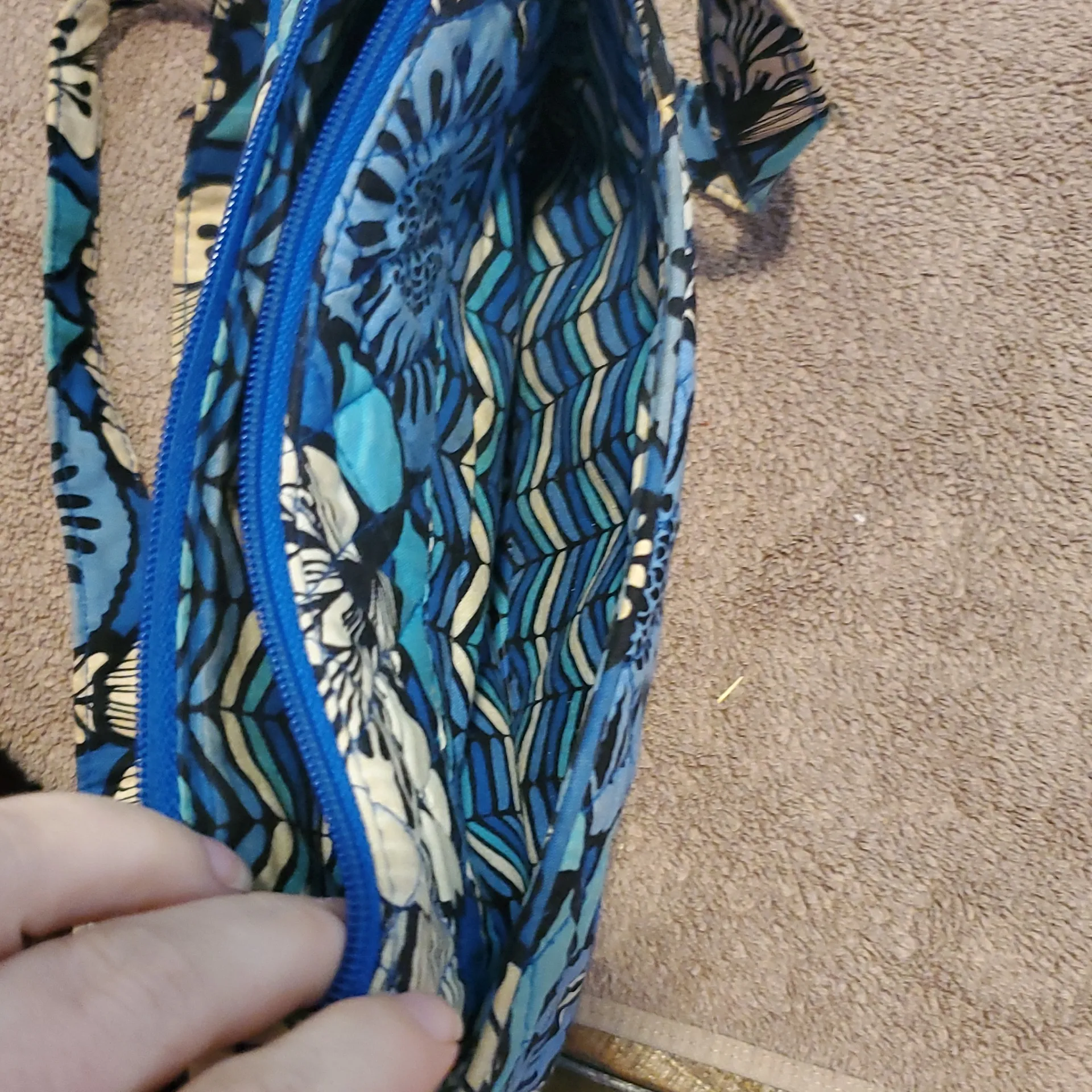 Vera Bradley Blue Bayou Crossbody Floral Handbag Purse - Image 4