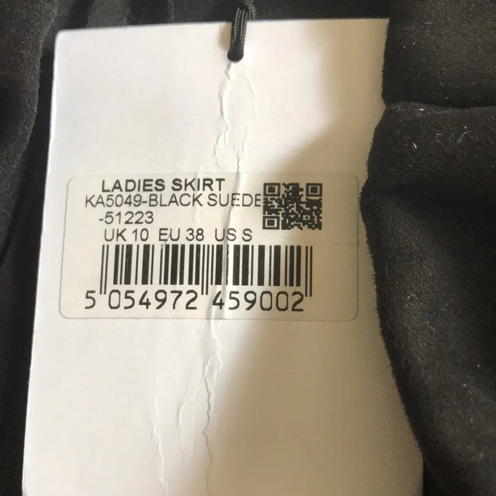 Glamorous Faux Suede Skirt New With Tags - Image 3