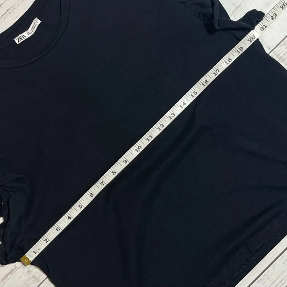 Black Ruffle Flutter Sleeve Crop Top Size Large - Image 11