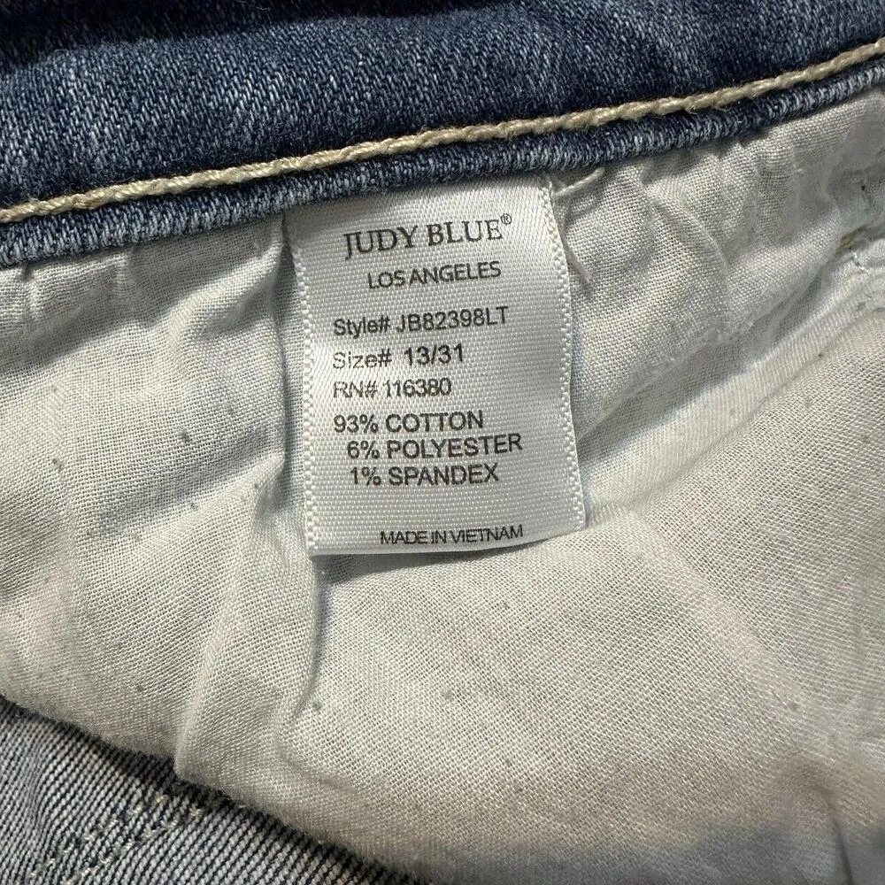 Judy Blue Boyfriend Fit Paint Splatter Distressed Stretch Jeans Size 13/31 - Image 6