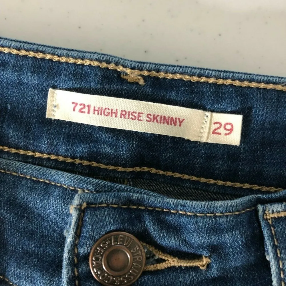 Levis Womens Jeans 721 High Rise Skinny Distressed Medium Wash Size 29 - Image 3