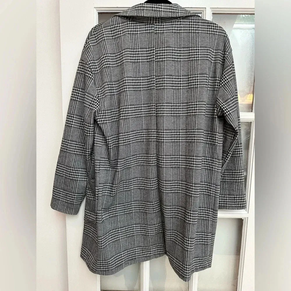 Love Tree Black Grey Houndstooth Plaid Open Front Blazer Size Medium M Oversized - Image 5