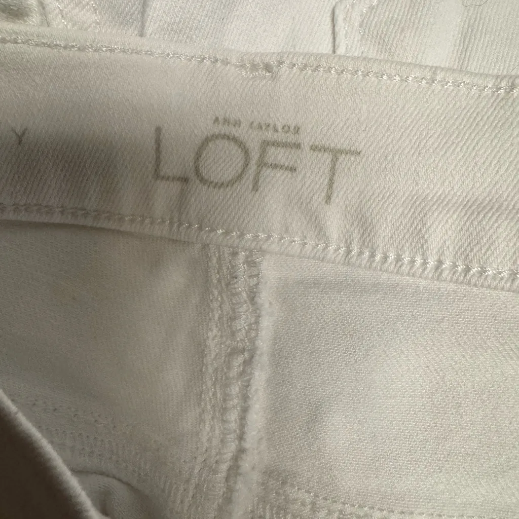 LOFT Women's Cream Skinny Jeans - Image 7