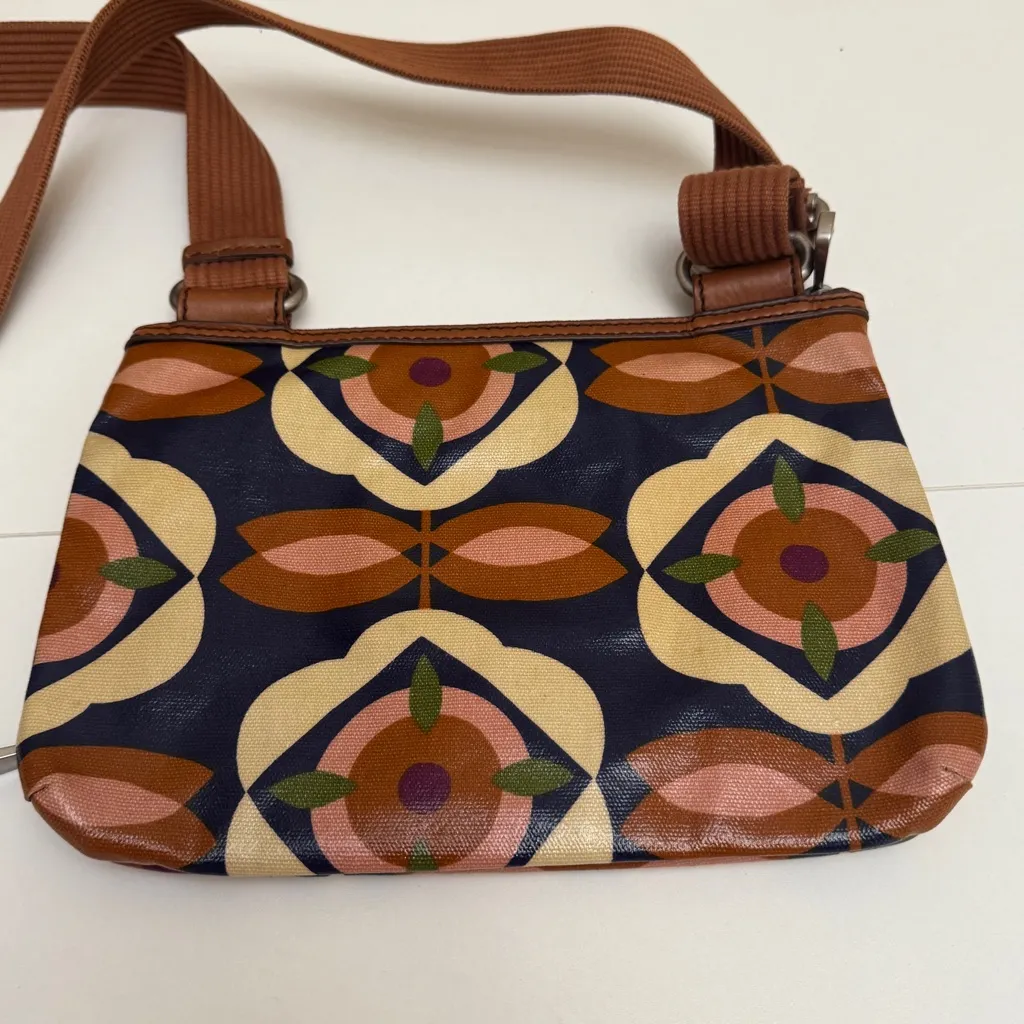 Fossil - Crossbody Purse/Handbag 3 Separate Zippers Gold Polka Dot Interior - Image 13