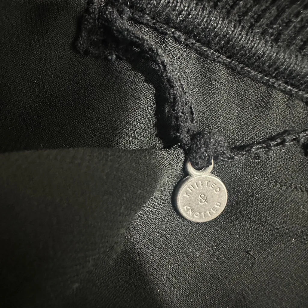 Knitted &Knotted Size L Anthropologie Afterword Black Lace Back Cardigan Sweater Size L - Image 8