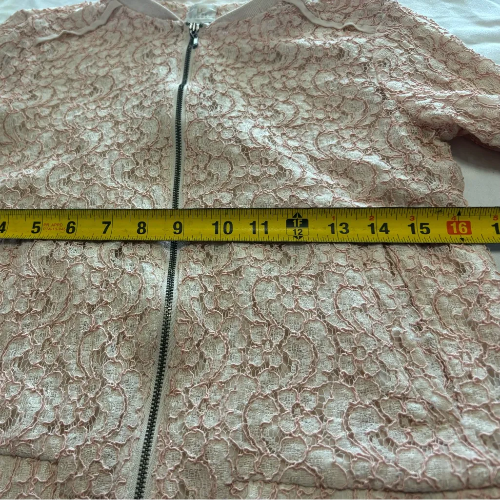 Lauren Conrad LC Light Blush Pink Floral Lace Zip‎ Up Bomber Jacket Lined Size 4 - Image 5