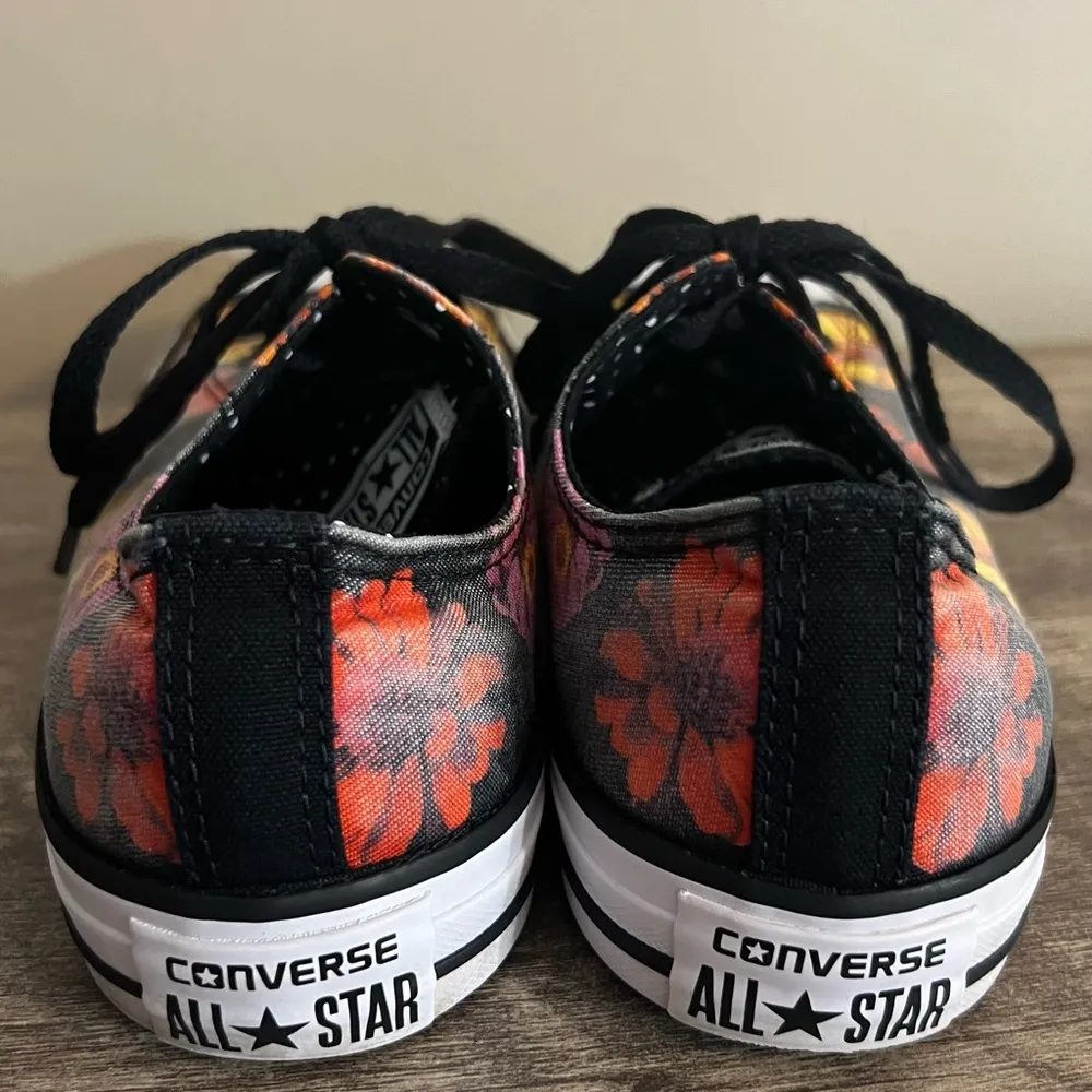 Converse All Star Lace Up Sneakers Shoes Floral Canvas Polka Dots Women’s Sz 10 - Image 3
