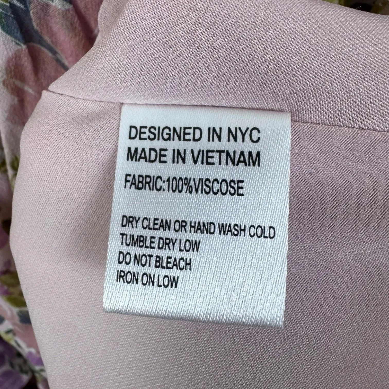 Yumi Kim Pink Yellow Floral Tiered Smocked Dress Bianca Laguna Breeze Blush Sz L - Image 5