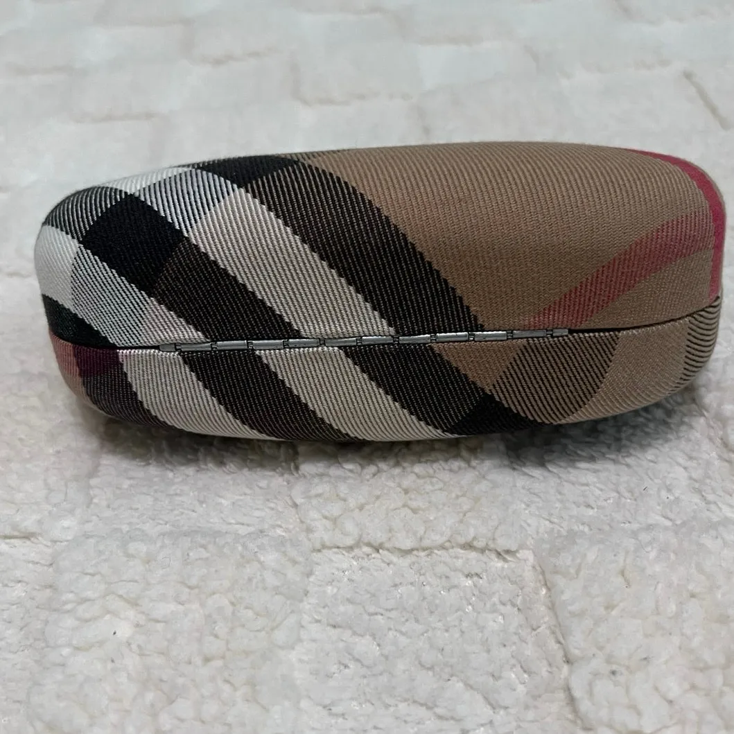 BURBERRY Plaid Classic Clam Shell Sunglasses Case - Image 5