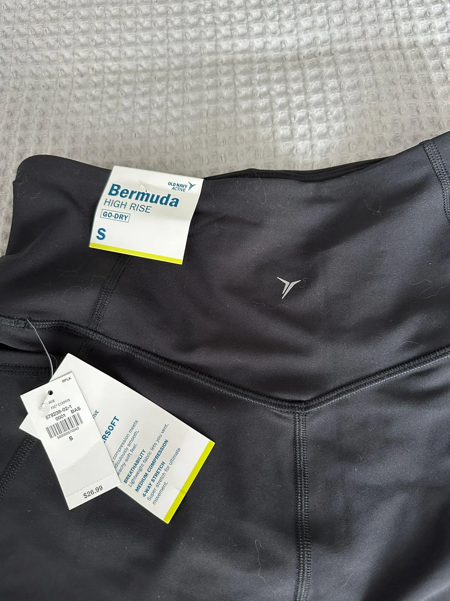 Old Navy Active Biker Shorts - Image 6