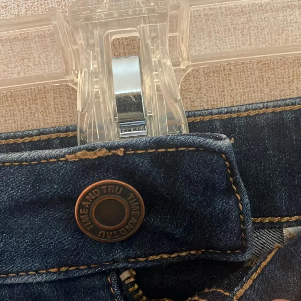 FINAL MARKDOWN Women's time and tru Blue Jeans 12 - Image 3