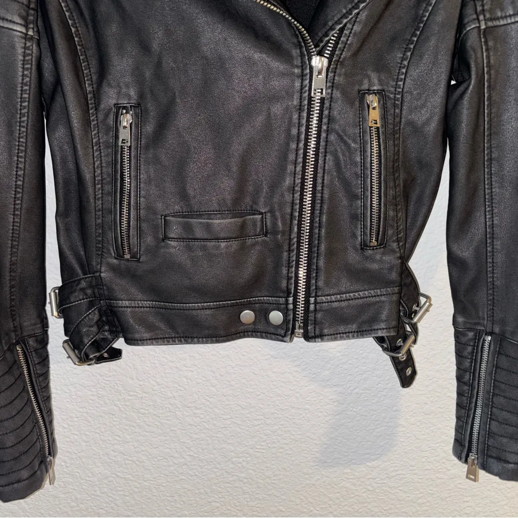 Altard‎ State Medium Faux Leather Moto Jacket – Chic & Versatile - Image 8
