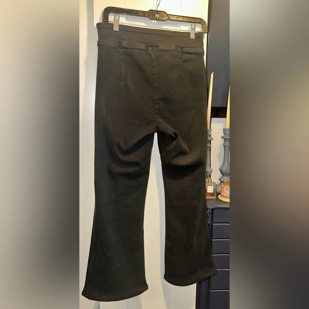 FRAME The Jetset Crop Mini Boot In  SHEEN NOIR - Image 9