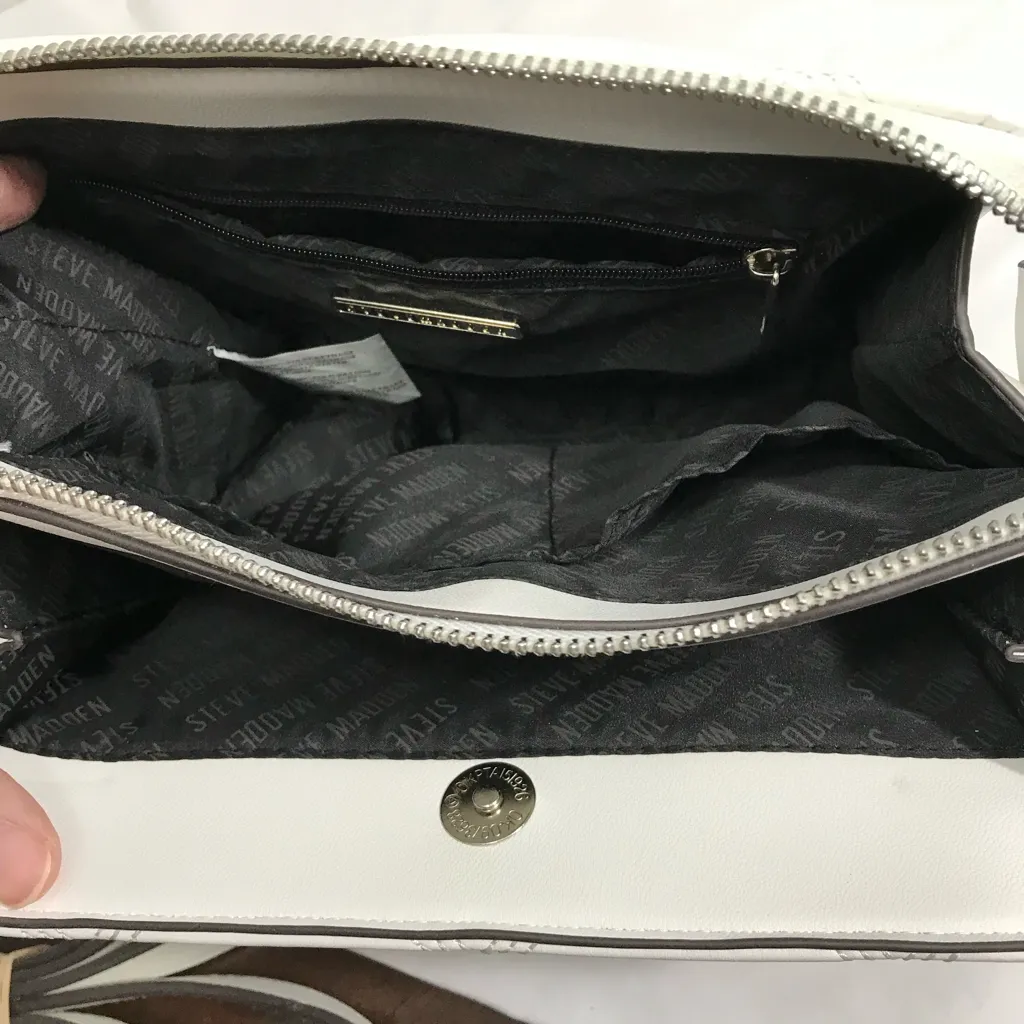 Steve Madden Bdaisy Quilted Faux Leather Crossbody - Image 4