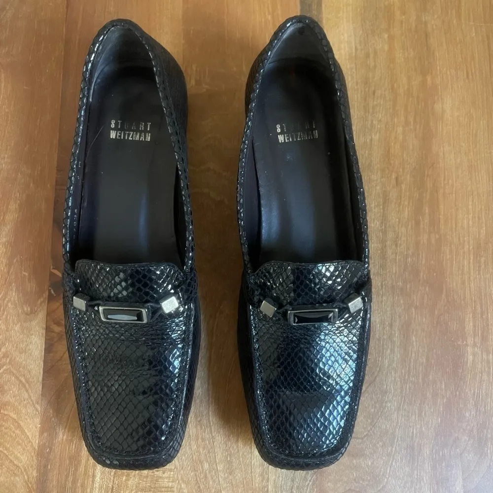 Stuart Weitzman Black Leather Snakeskin Square Toe Loafers Onyx Silver Buckle 7 - Image 3