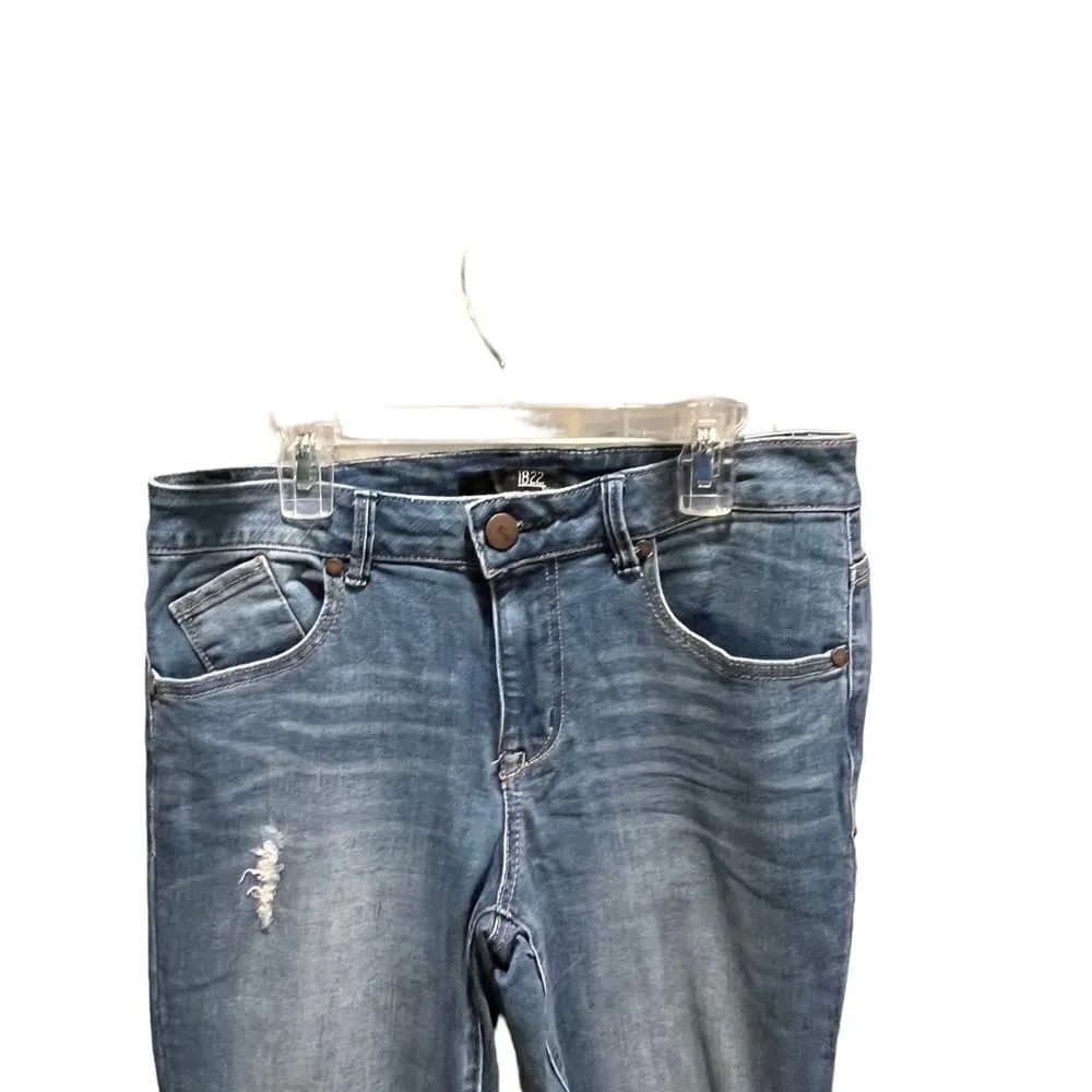 1822 Denim medium wash distressed jeans size 8 - Image 6