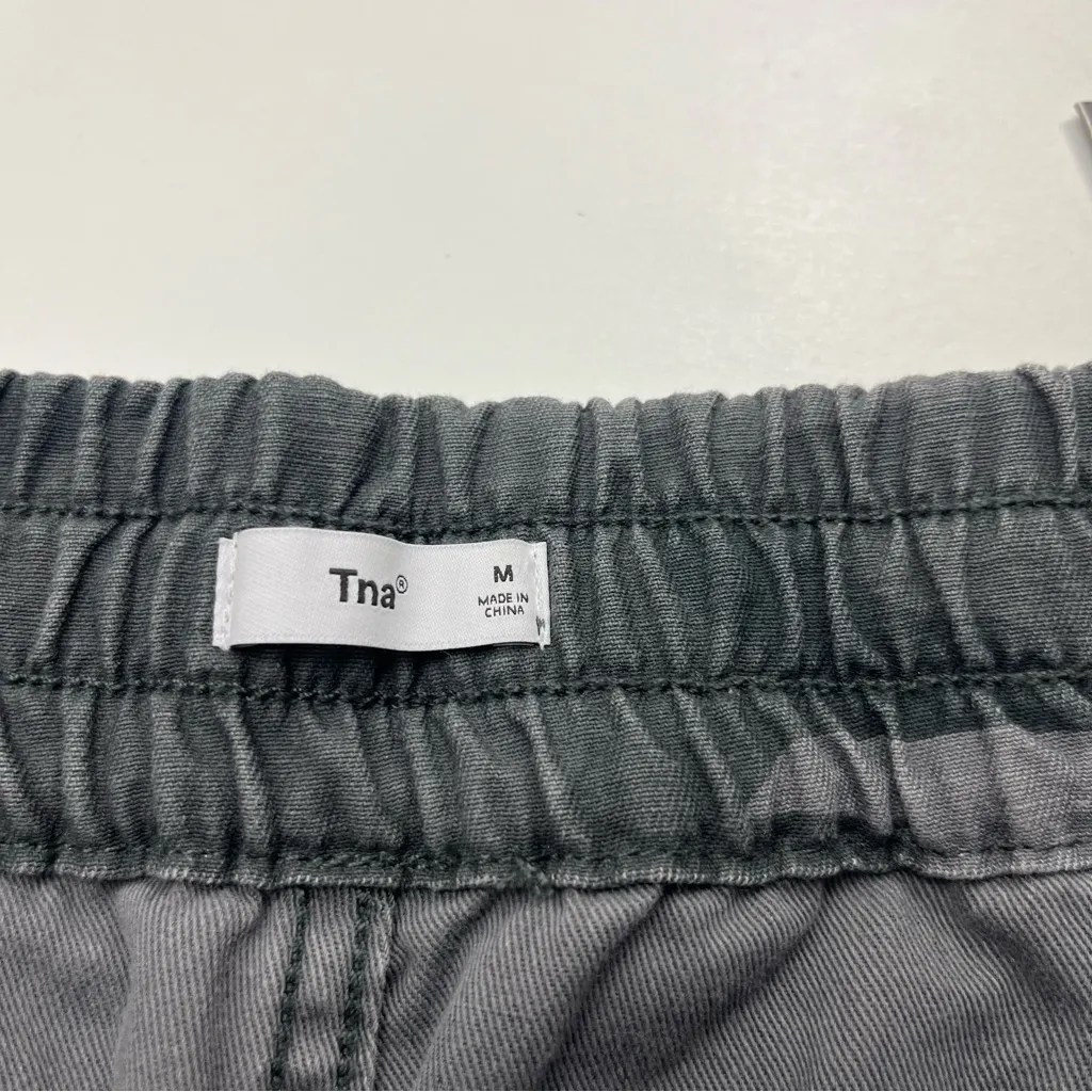 Aritzia TNA Camouflage Mid Rise Gray Grey Jogger‎ Style Cotton Pant Women Medium - Image 3
