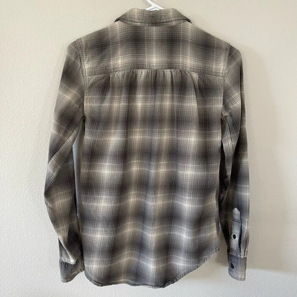 Filson Light Gray Ombre Plaid Flannel Button Down Shirt (S) - Image 6