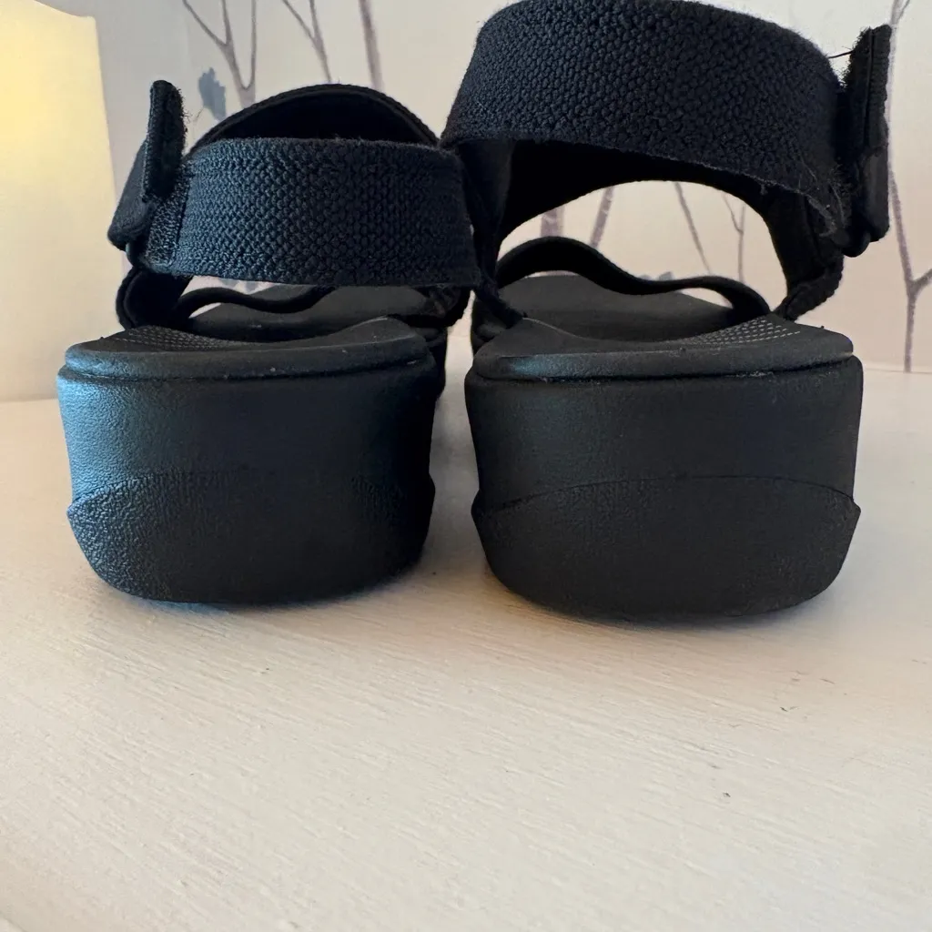 Clarks CloudSteppers Arla Stroll Slip - Image 9