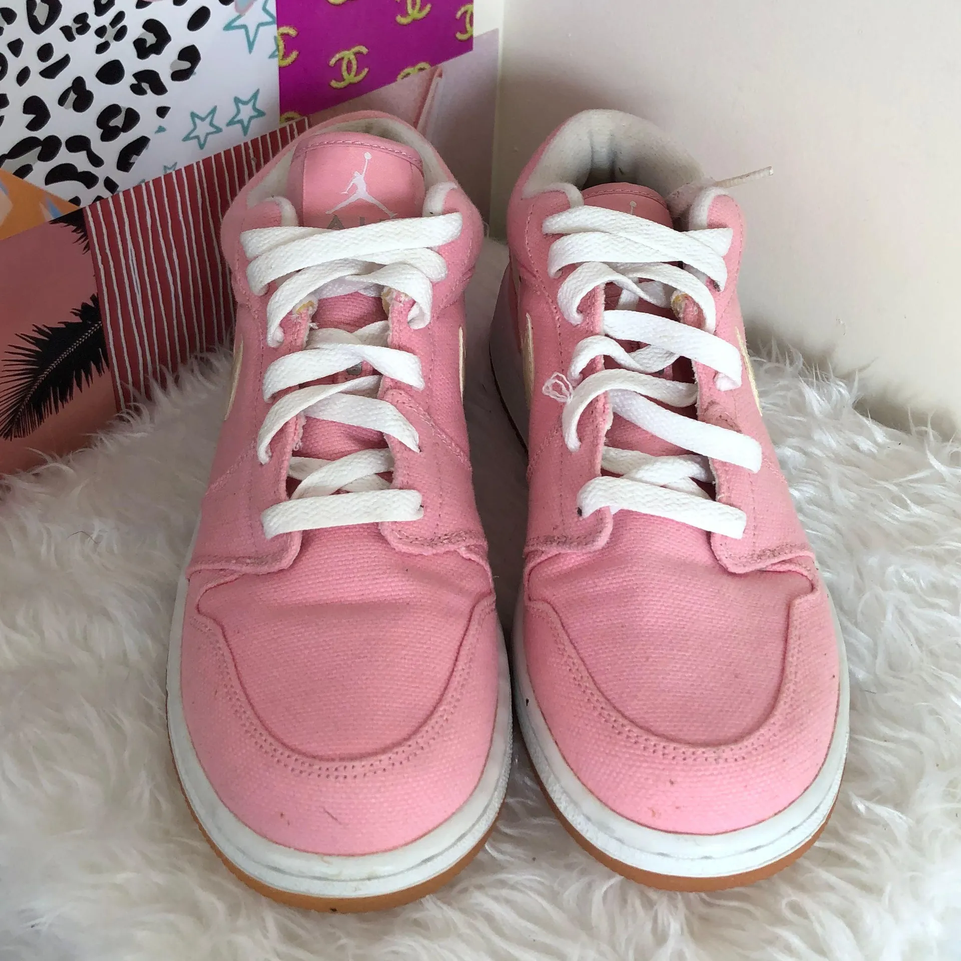 Jordan 1 Low - Image 2