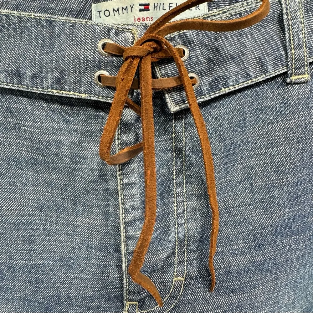 Tommy Hilfiger Wide Leg Denim Capri Flat Front Pants w Leather Laced Belt Sz 12 - Image 5