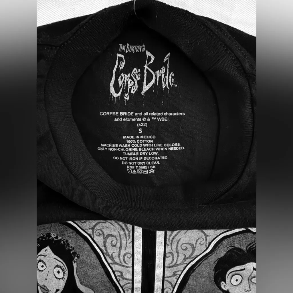 Tim Burton’s Corpse Bride Tarot Empress and Fool Tee Shirt Size S NWT Black - Image 3