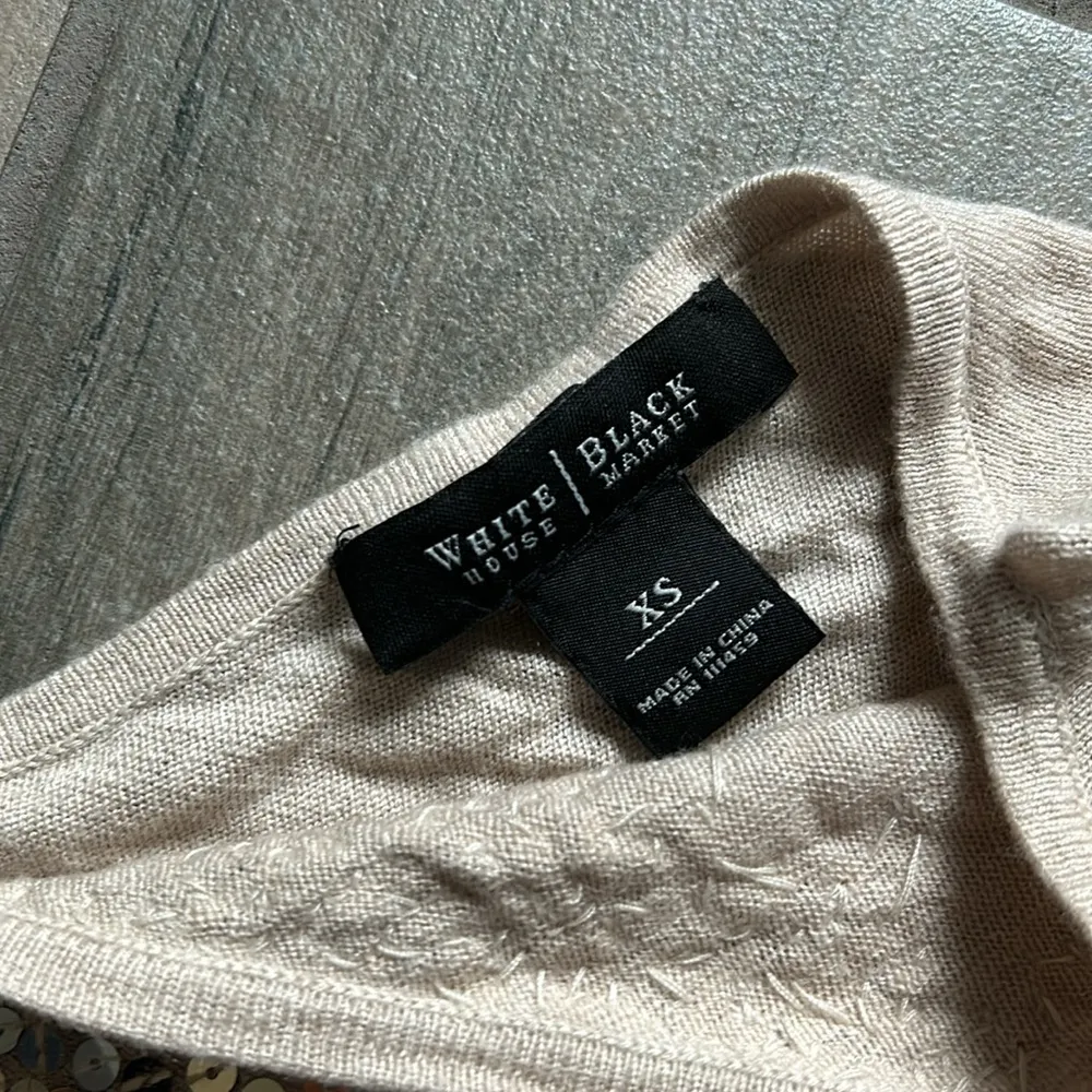 White House black market sequin sweater - Image 3