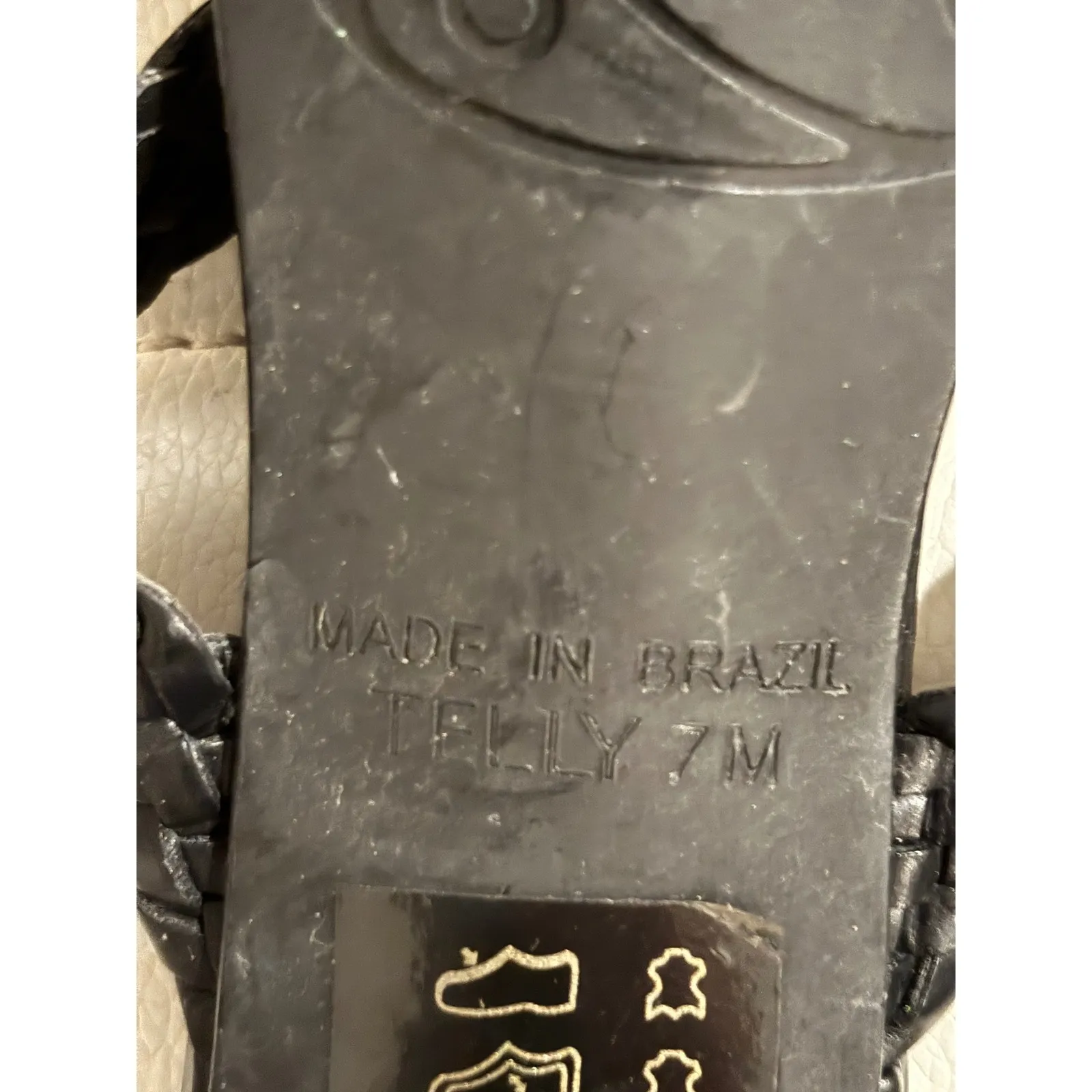 Brighton Women's Black Leather Woven Heart Heeled Sandals Size 7M‎ - Image 6